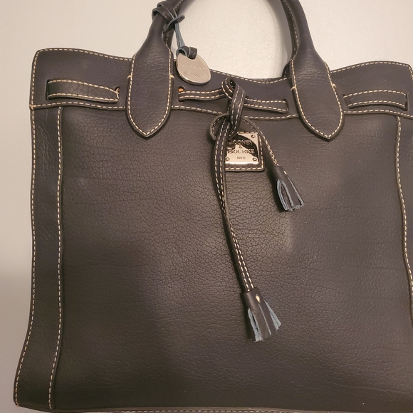 Dooney and Bourque Peeble grain leather handbag - Picture 4 of 7
